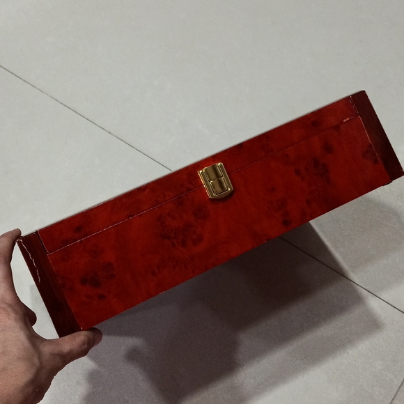 Wooden Box - Picture 3 of 11